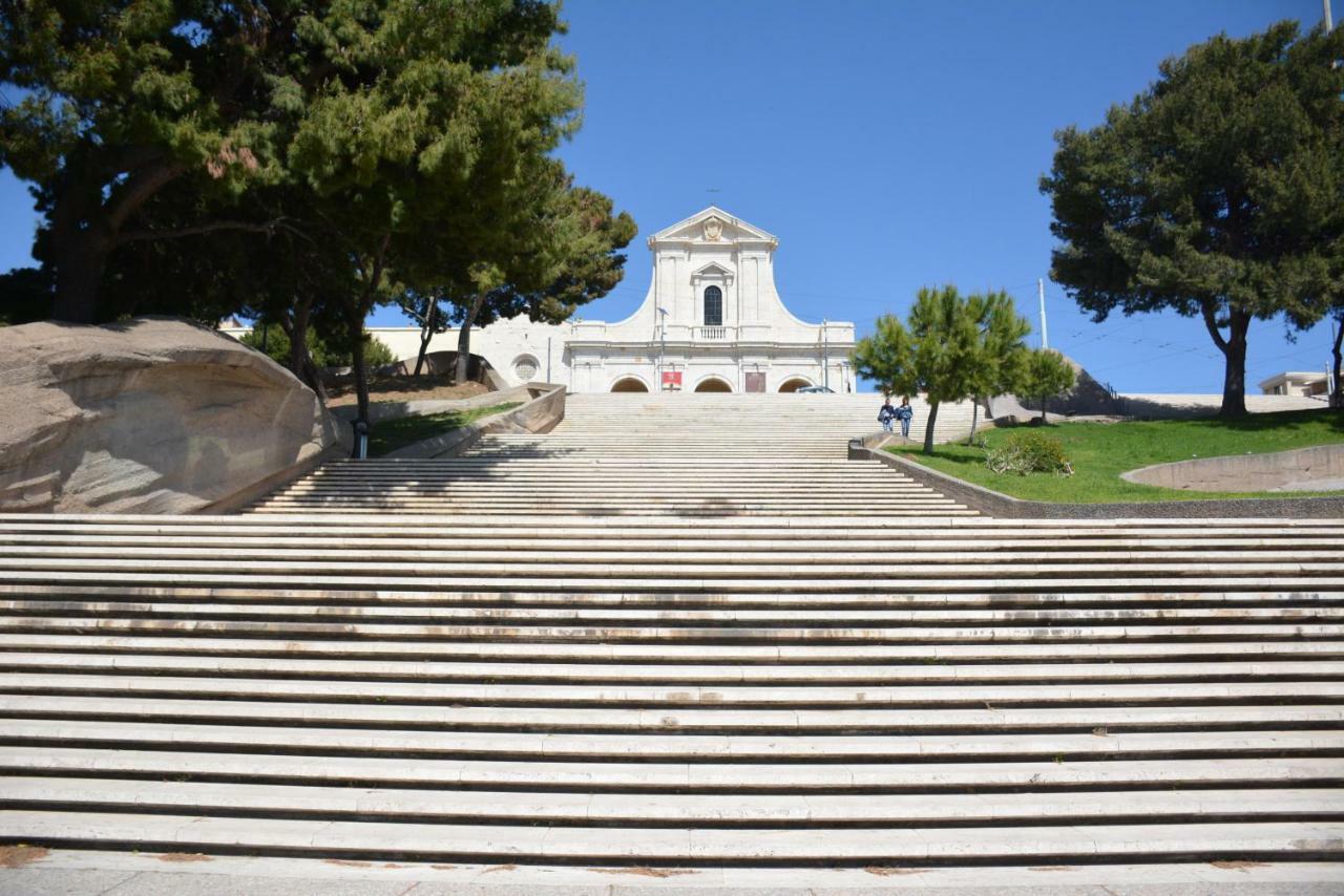 Giardini E Mare Bed and Breakfast Quartu SantʼElena Buitenkant foto