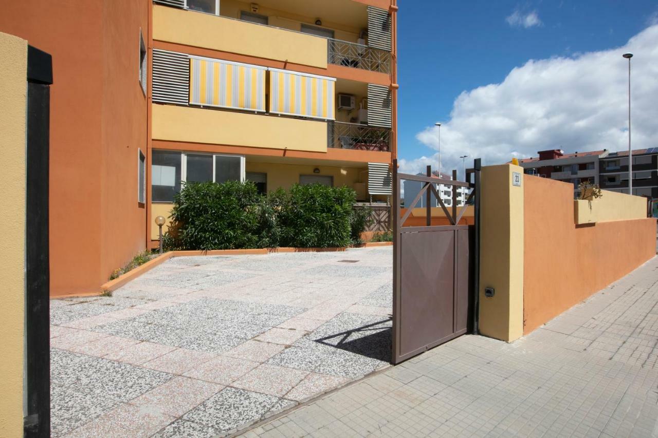 Giardini E Mare Bed and Breakfast Quartu SantʼElena Buitenkant foto
